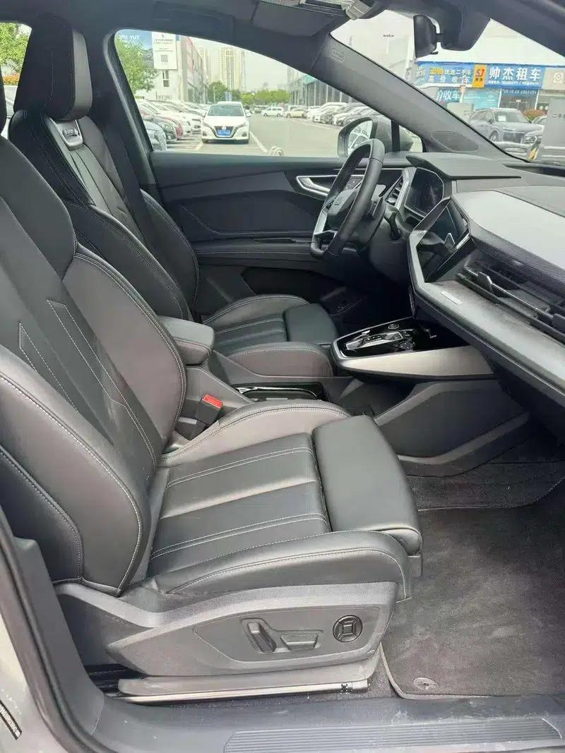 Audi Q4 e-tron 2024 Model 40 e-tron Adventure Edition — миниатюра 11