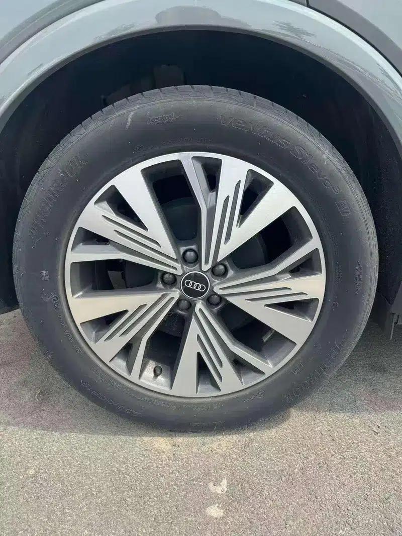 Audi Q4 e-tron 2024 Model 40 e-tron Adventure Edition — миниатюра 9