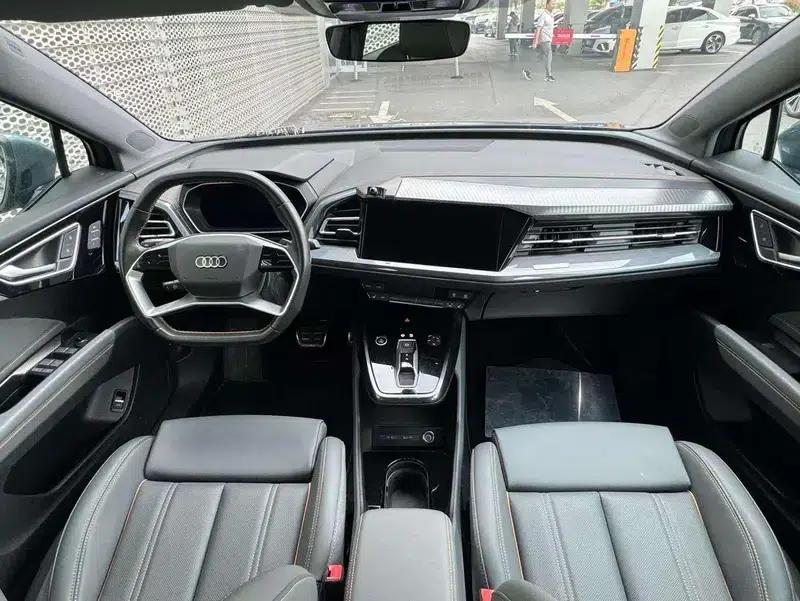 Audi Q4 e-tron 2024 Model 40 e-tron Adventure Edition — миниатюра 11