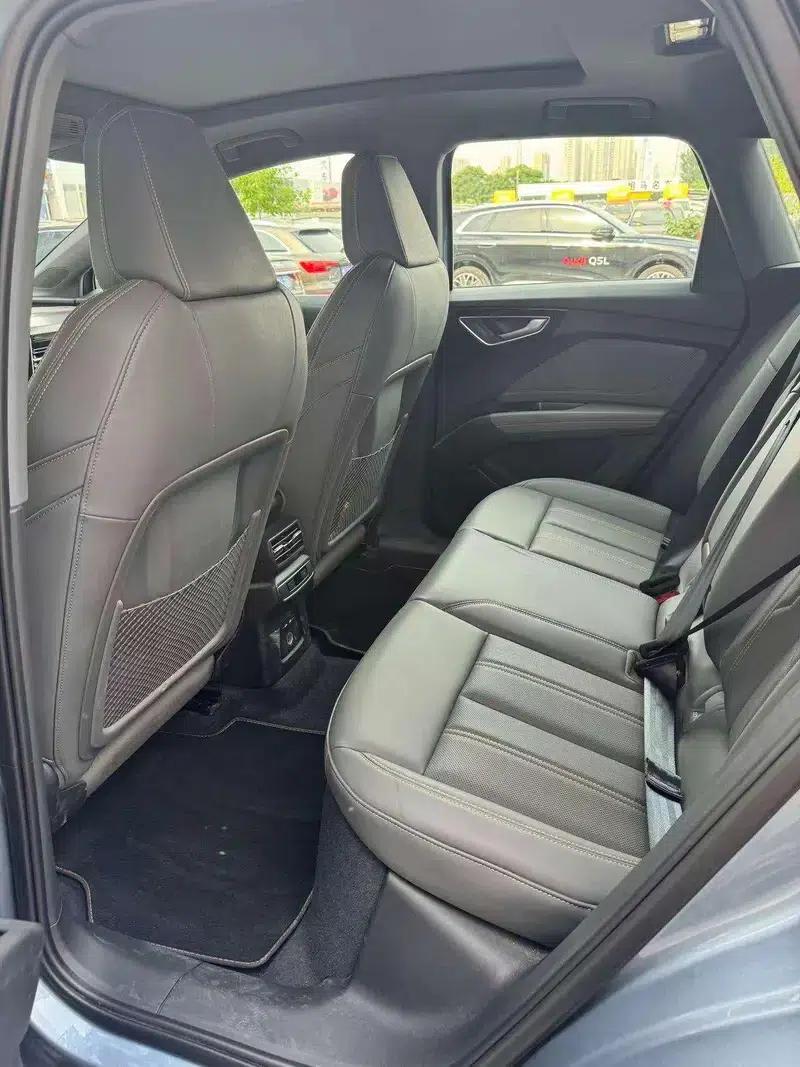 Audi Q4 e-tron 2024 Model 40 e-tron Adventure Edition — миниатюра 15