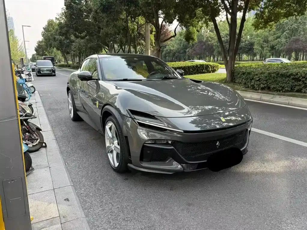 2023 Purosangue 6.5L V12 — миниатюра 3