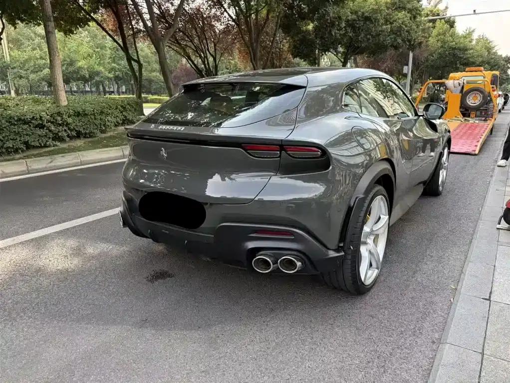 2023 Purosangue 6.5L V12 — миниатюра 4