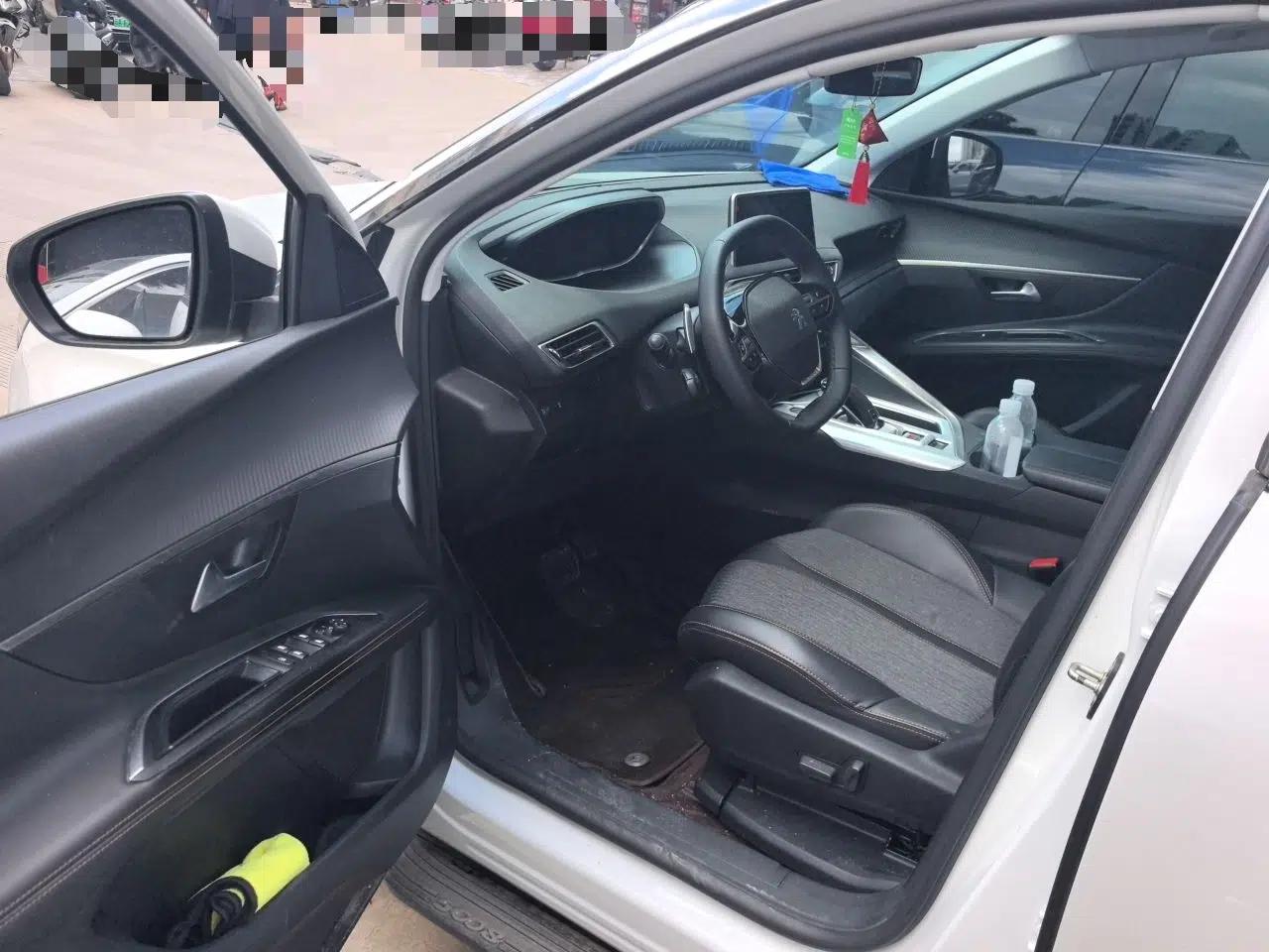 Peugeot 5008 2017 350THP 5-Seat Elite Edition — миниатюра 16