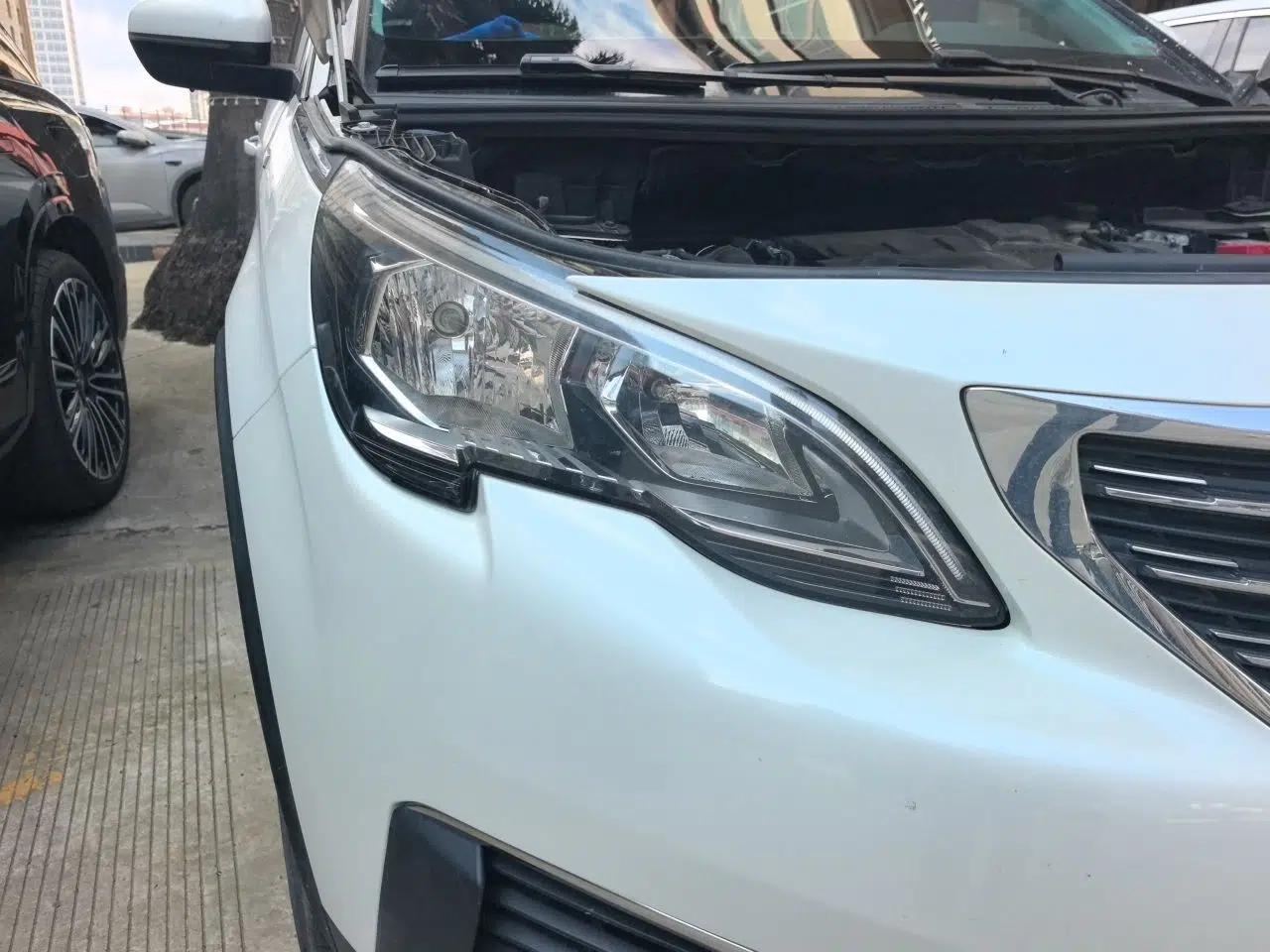 Peugeot 5008 2017 350THP 5-Seat Elite Edition — миниатюра 7