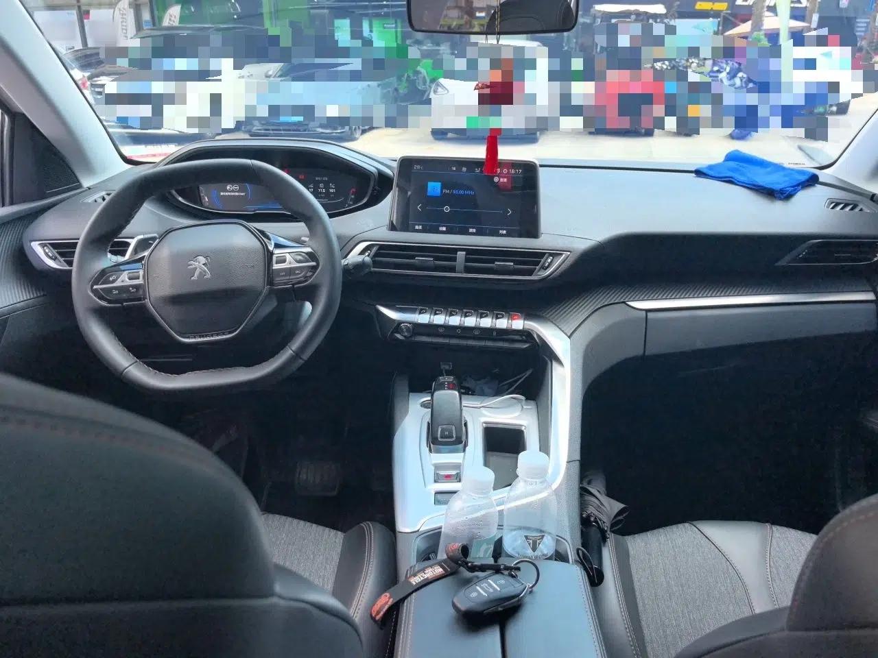 Peugeot 5008 2017 350THP 5-Seat Elite Edition — миниатюра 9