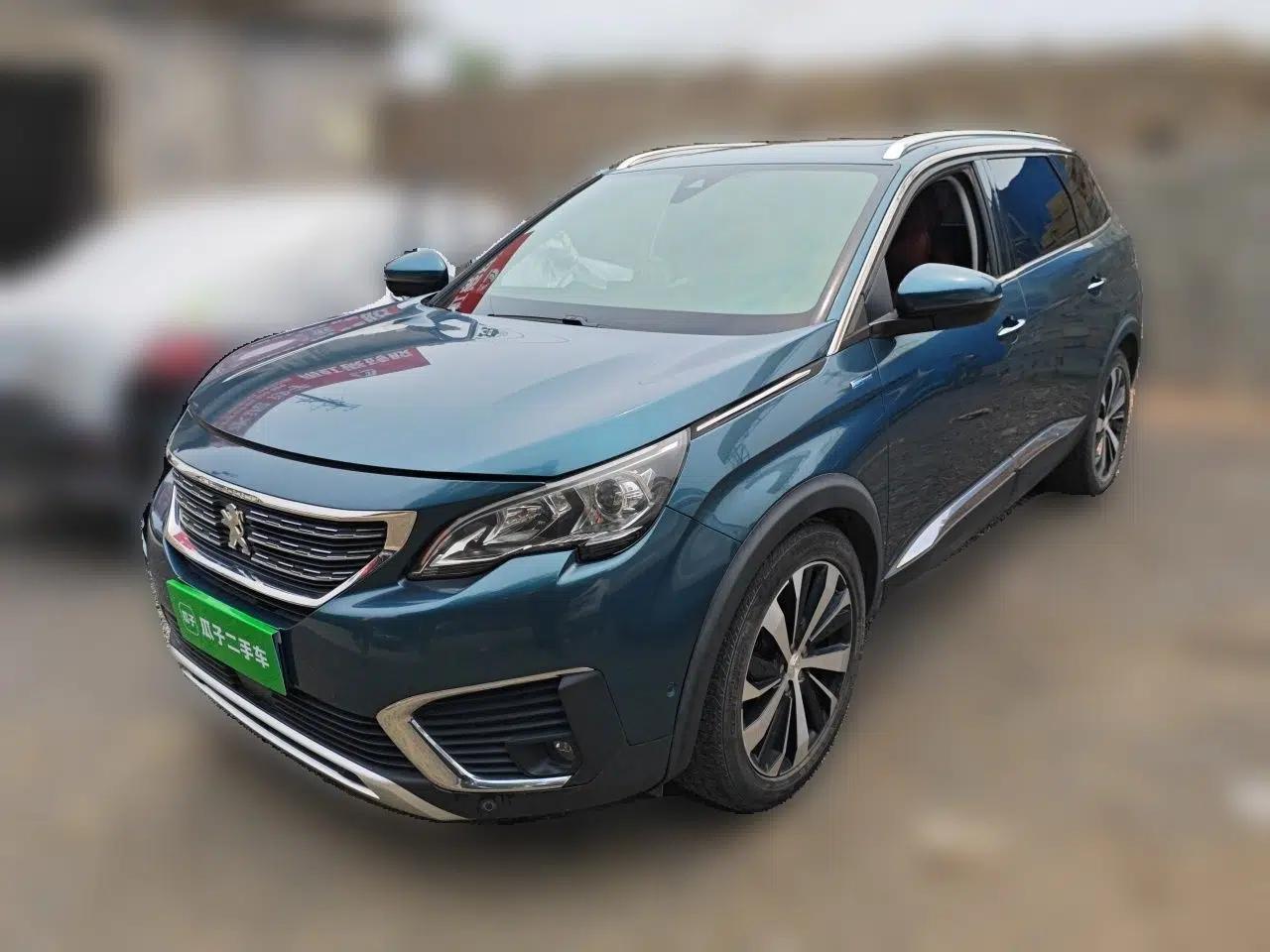 Peugeot 5008 2017 380THP 7-Seater Luxury Edition — миниатюра 1