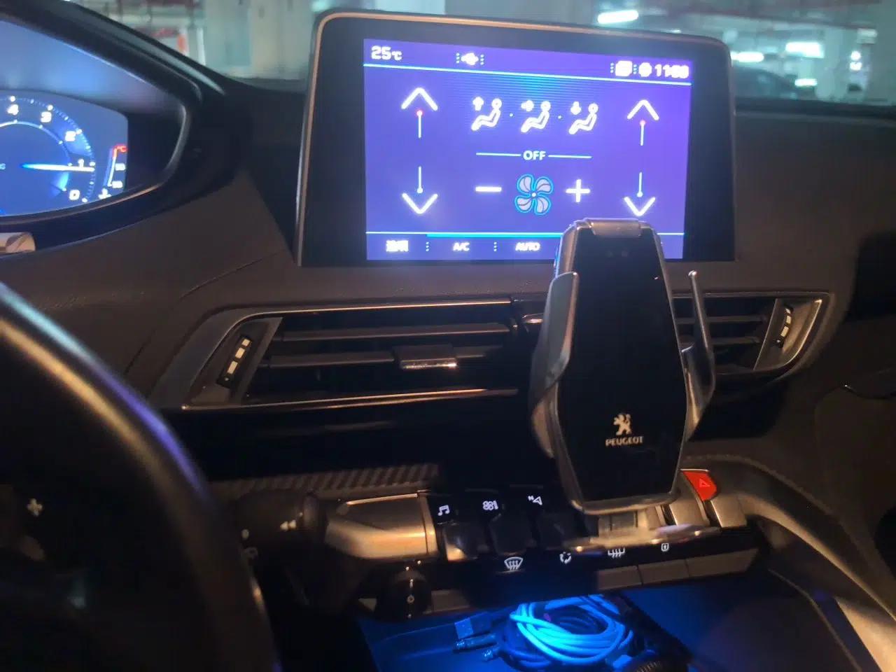 Peugeot 5008 2017 380THP 7-Seater Elite Edition — миниатюра 13