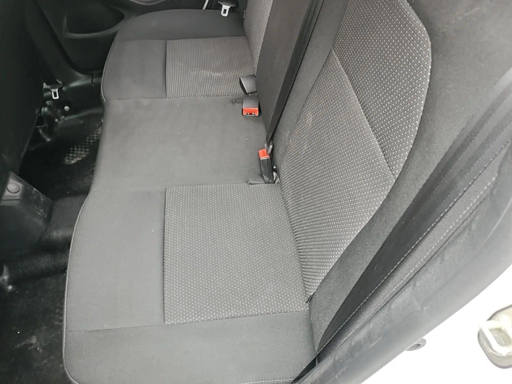 Peugeot 301 2018 1.6L Manual Comfort Edition — миниатюра 20