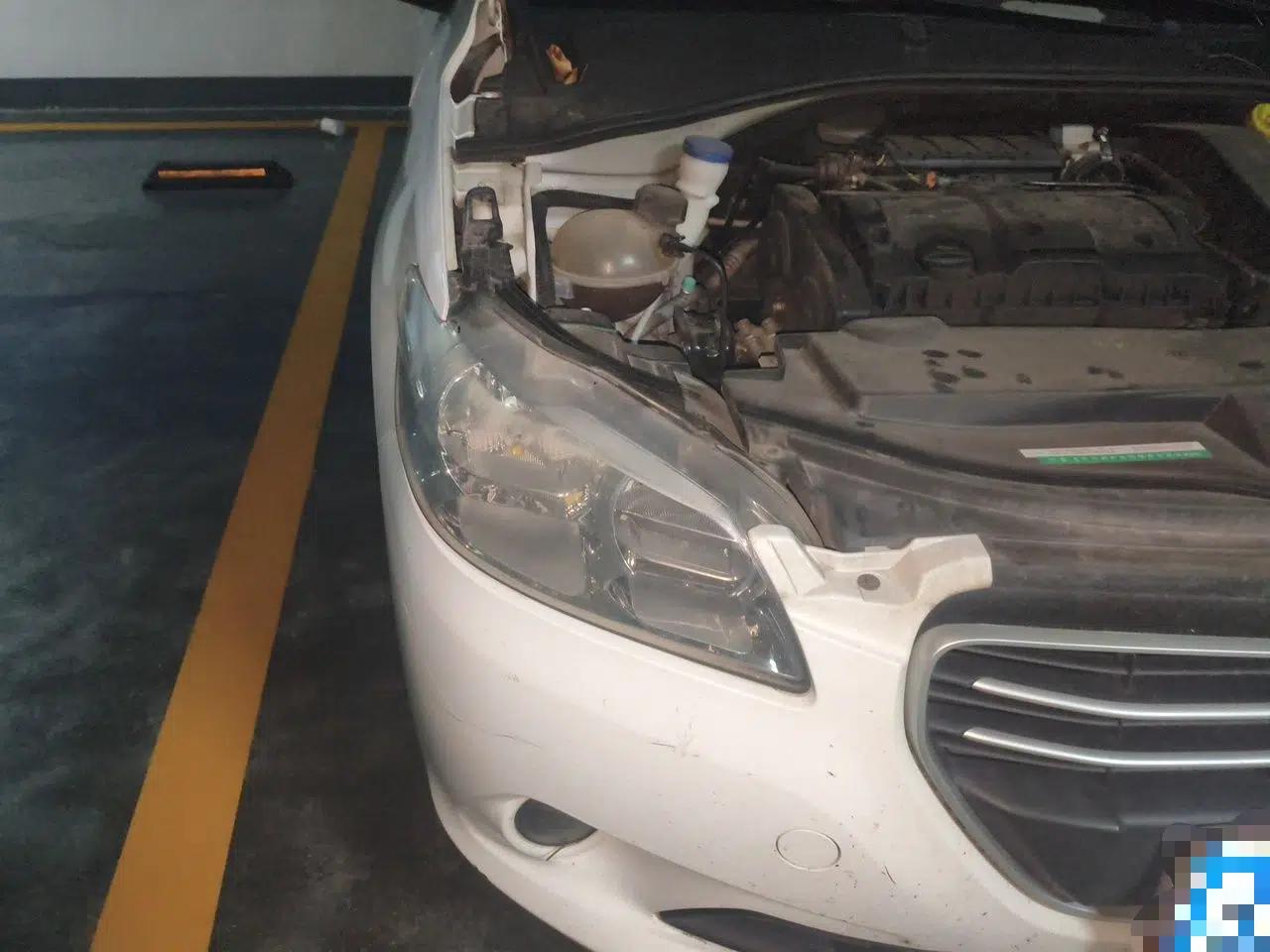 Peugeot 301 2014 1.6L Automatic Comfort Edition — миниатюра 7
