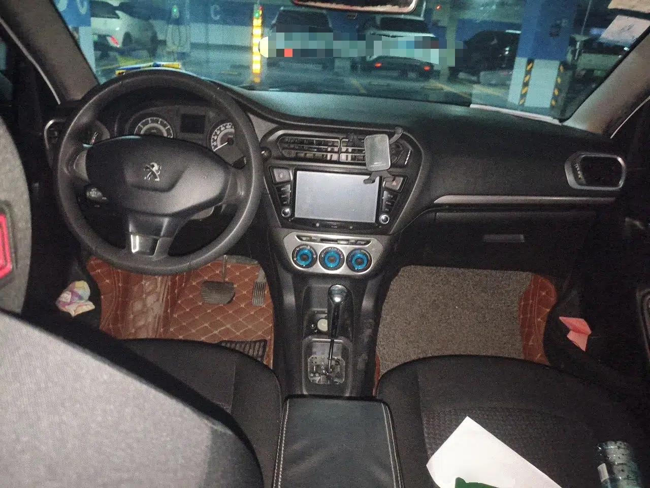 Peugeot 301 2014 1.6L Automatic Comfort Edition — миниатюра 9