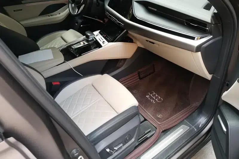 Audi Q6 2023 50TFSI quattro Lingyun Edition One Flying Rider Package — миниатюра 6