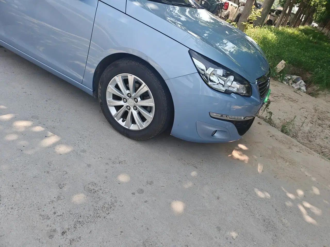 Peugeot 308S 2015 1.2T Automatic Jingchi Edition — миниатюра 8