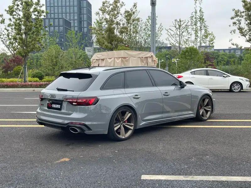 2022 Audi RS 4 RS4 2.9T Avant Dark Gold Edition — миниатюра 6