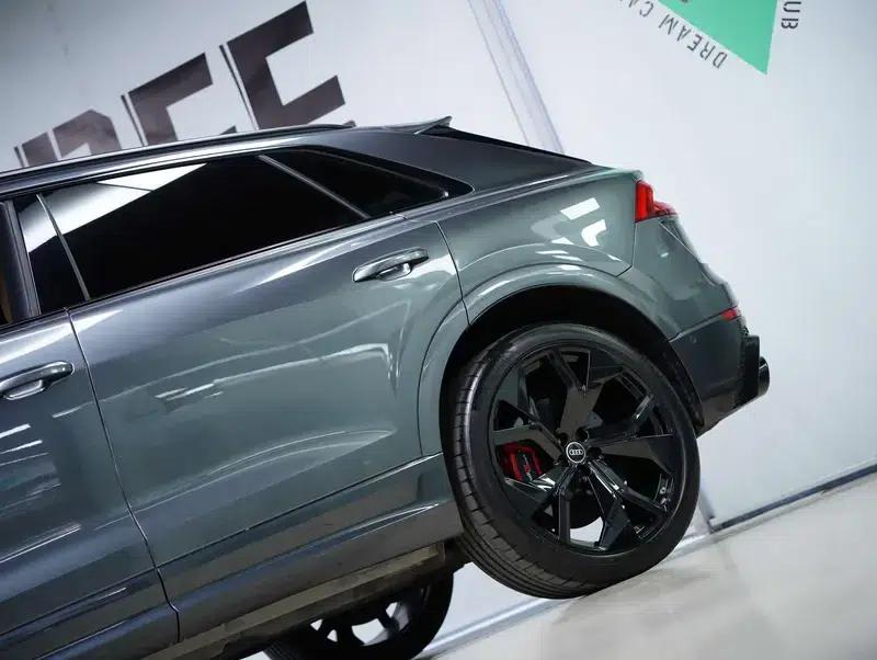 2021 Audi RS Q8 4.0T — миниатюра 15