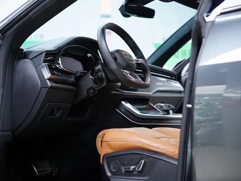 2021 Audi RS Q8 4.0T — миниатюра 45