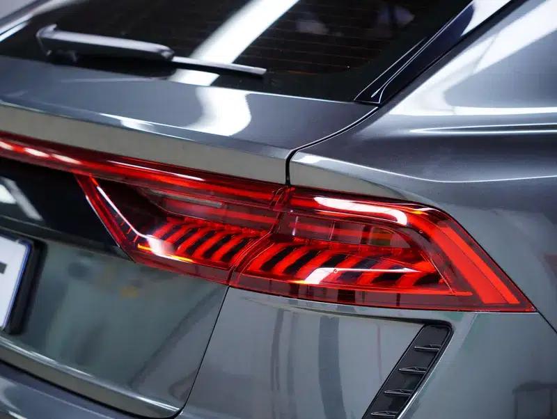 2021 Audi RS Q8 4.0T — миниатюра 9