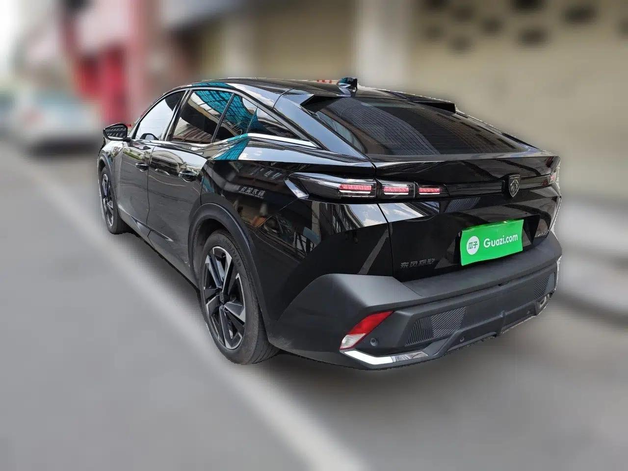 Peugeot 408X 2023 Charm Version — миниатюра 4