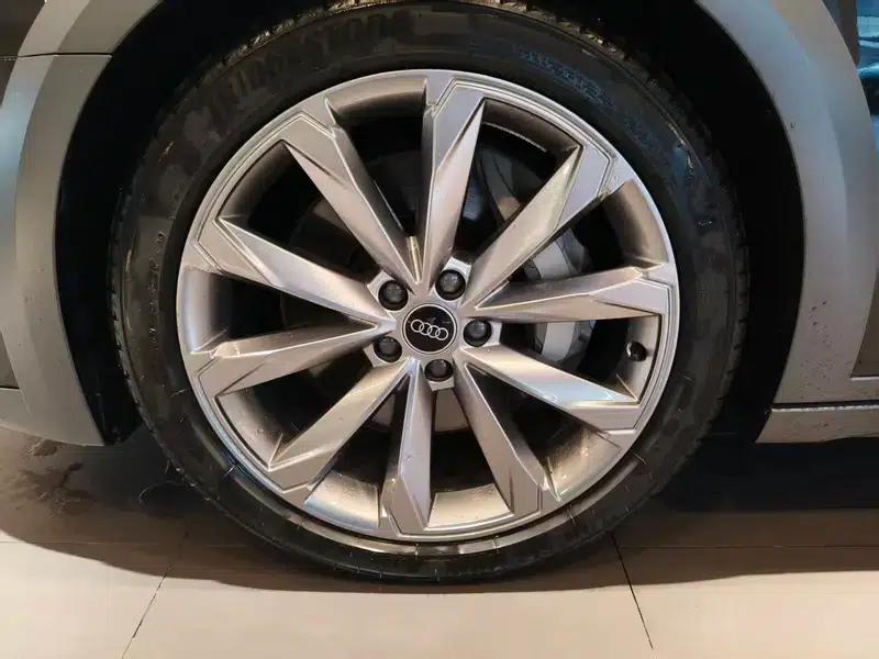 2024 Audi A6 (Imported) allroad quattro Explorer 55 TFSI Premium Off-Road Model — миниатюра 11