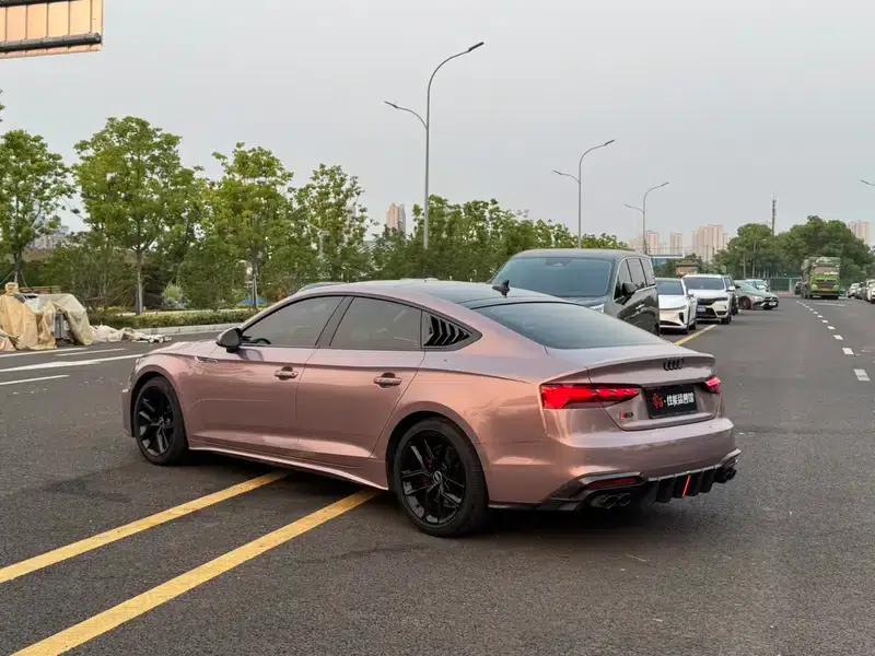 Audi A5 2023 Sportback 40 TFSI Fashion Dynamic Edition — миниатюра 4