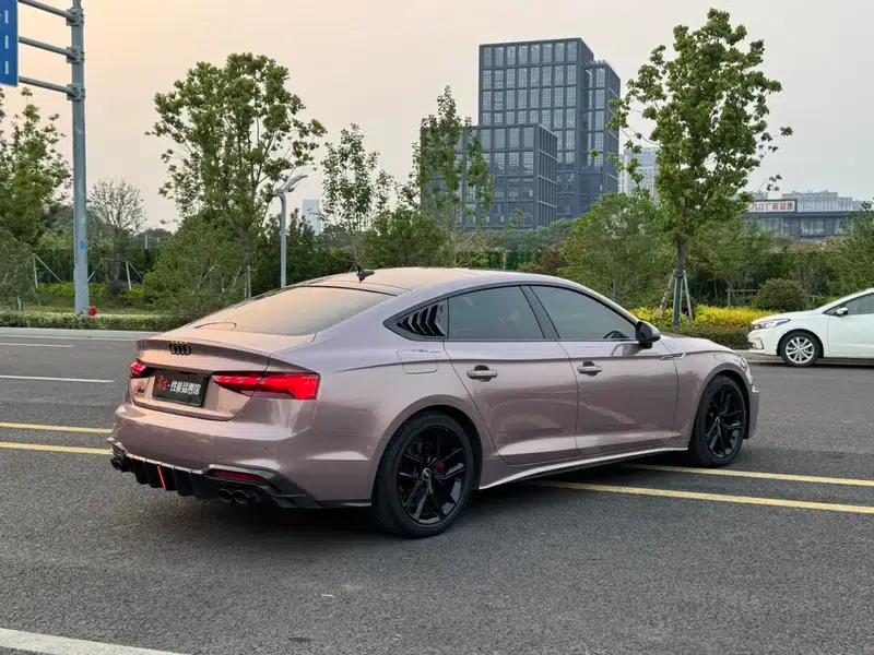 Audi A5 2023 Sportback 40 TFSI Fashion Dynamic Edition — миниатюра 6