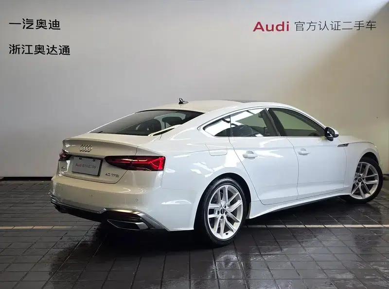 Audi A5 2024 Sportback 40 TFSI Fashion Dynamic Edition — миниатюра 4