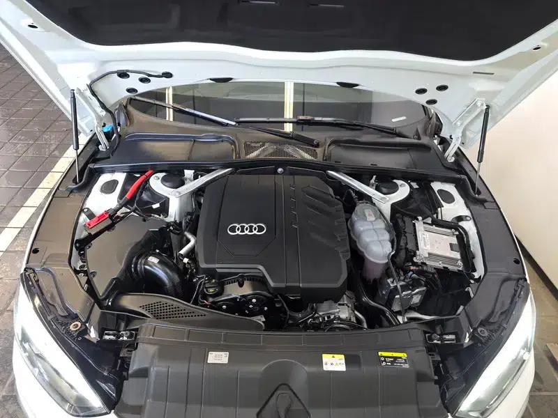 Audi A5 2024 Sportback 40 TFSI Fashion Dynamic Edition — миниатюра 6
