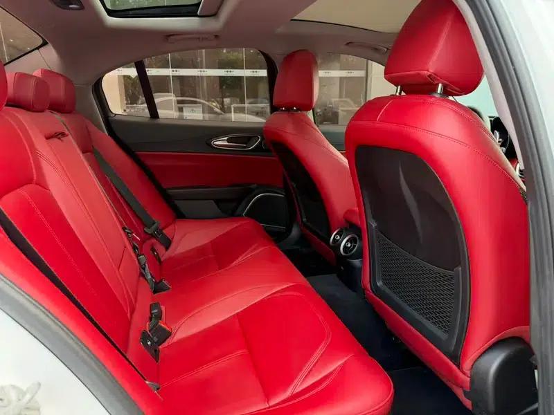 Giulia Juliet 2020 2.0T 280HP Luxury Edition — миниатюра 11