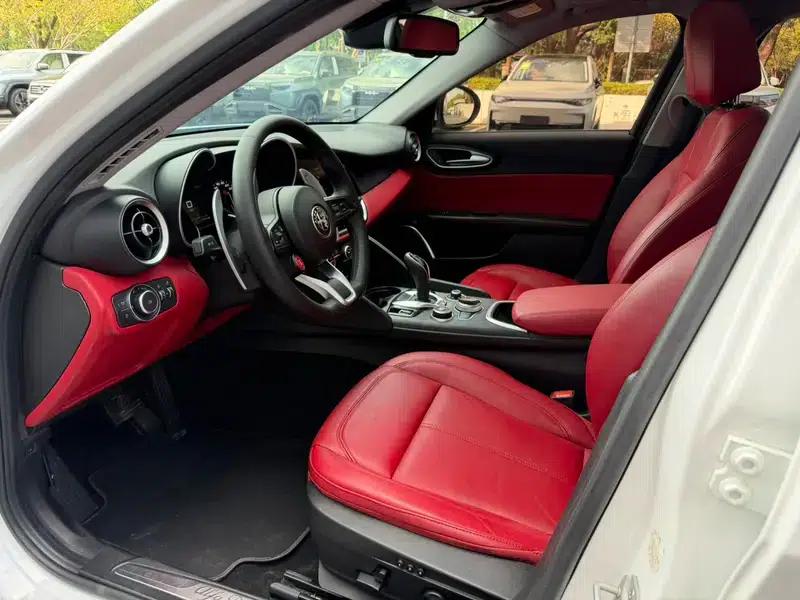Giulia Juliet 2020 2.0T 280HP Luxury Edition — миниатюра 9
