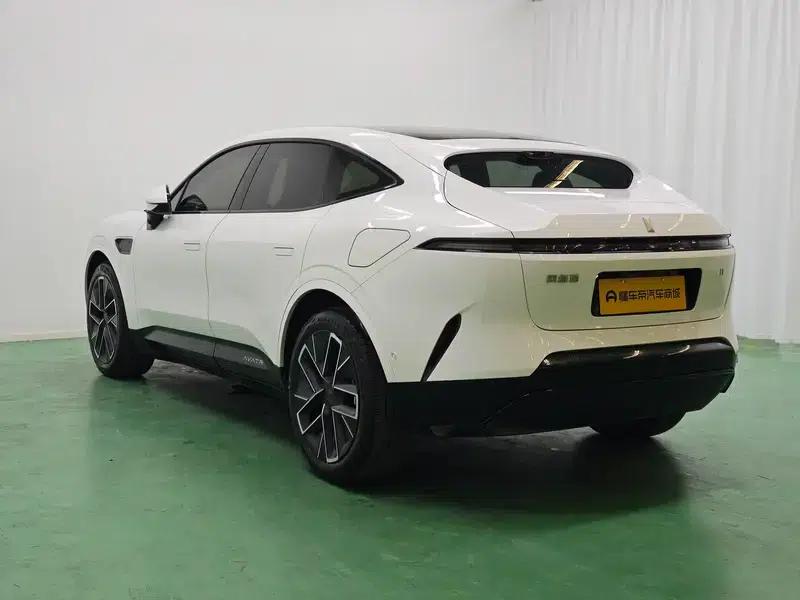 Avita 11 2025 Ultra Rear-Wheel Drive Extended Range — миниатюра 5
