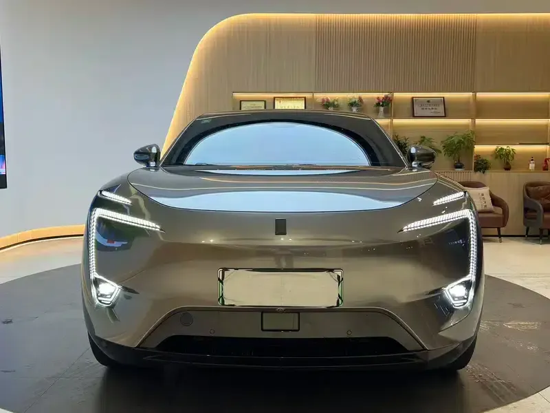 Avita 11 2022 Model, Extended Range Dual Motor Luxury Edition, 4-Seater — миниатюра 2