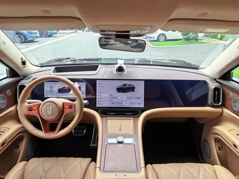 Wenjie M9 2025 Ultra Range Extended 5-Seat Version (192-line LiDAR) — миниатюра 8
