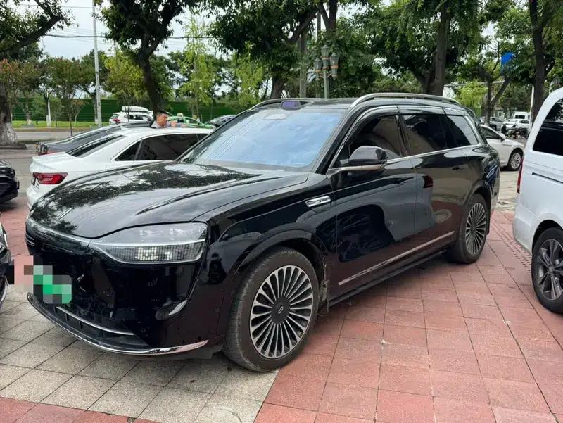 Wenjie M9 2024 Extended Range Ultra 5-Seater — миниатюра 1