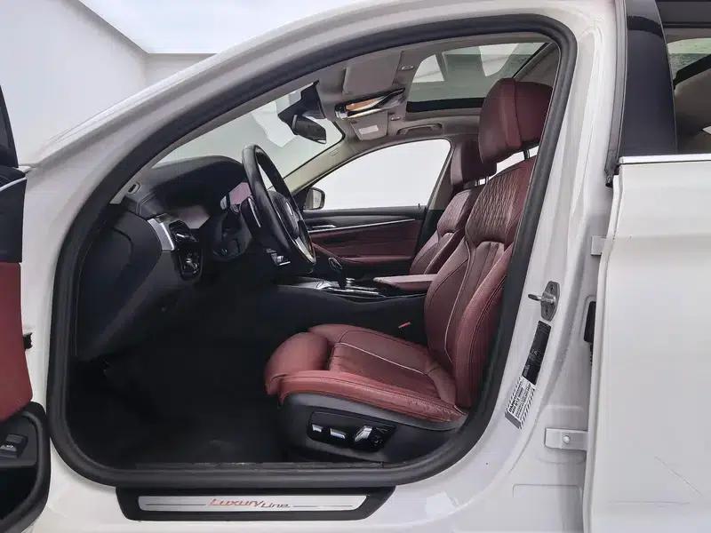 BMW 5 Series 2021 530Li Luxury Package — миниатюра 24