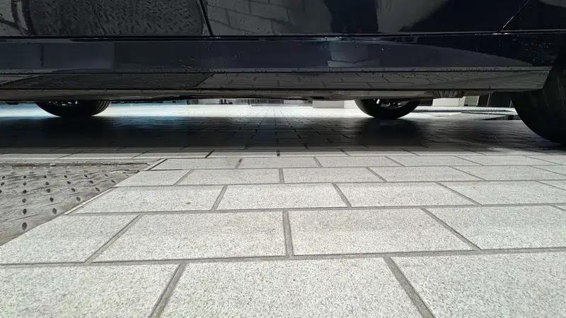 2024 BMW 5 Series 530Li Leading Edition M Sport Package — миниатюра 12