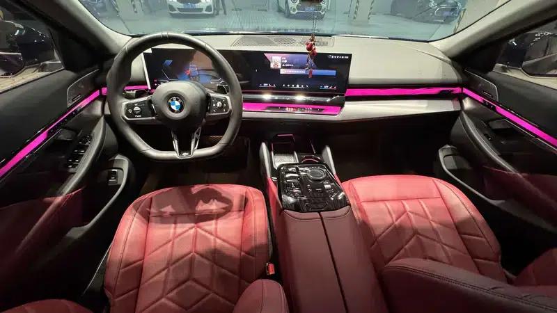 2024 BMW 5 Series 530Li Leading Edition M Sport Package — миниатюра 15