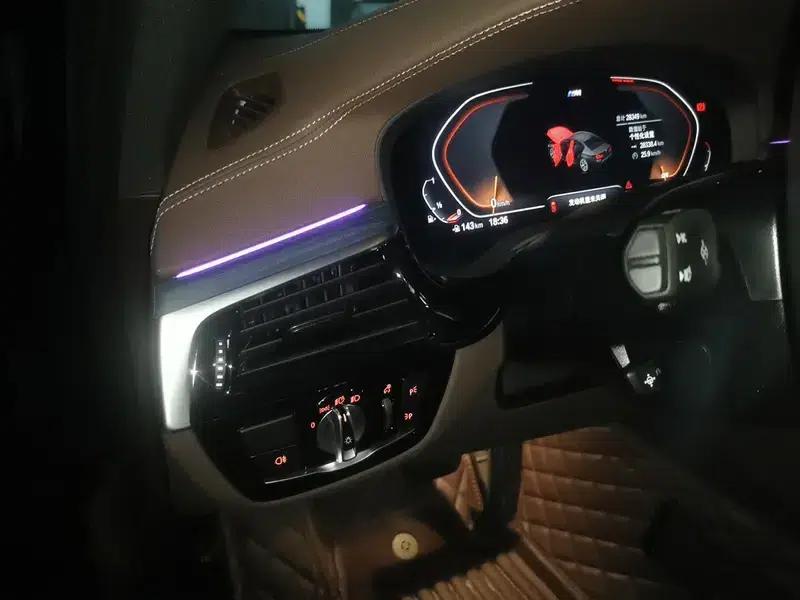 2022 BMW 5 Series Facelift 530Li Luxury M Sport Package — миниатюра 13