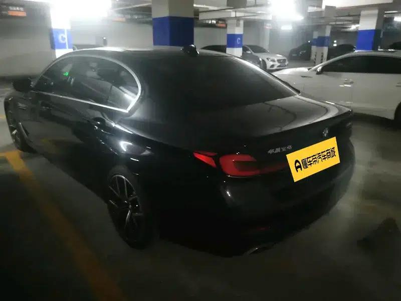 2022 BMW 5 Series Facelift 530Li Luxury M Sport Package — миниатюра 6