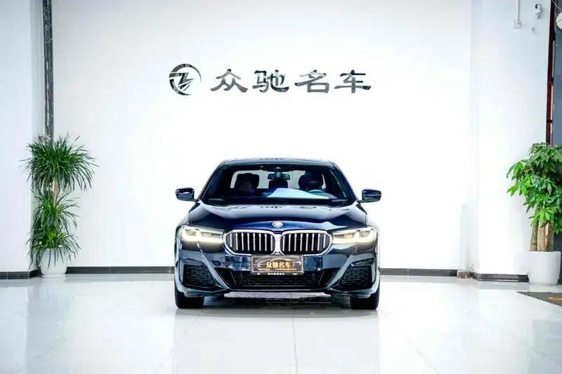 2023 BMW 5 Series Facelift 530Li Leading Edition M Sport Package — миниатюра 2