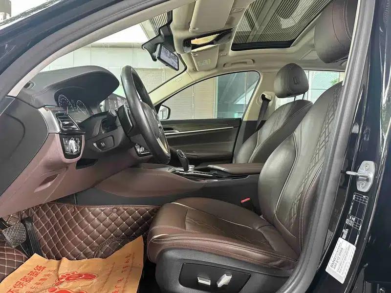 BMW 5 Series 2019 530Li Leading Luxury Package — миниатюра 15
