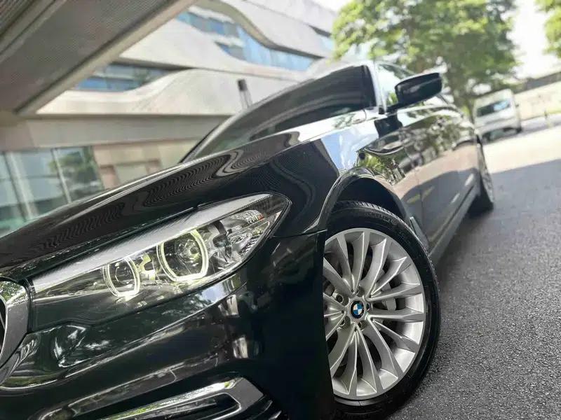 BMW 5 Series 2019 530Li Leading Luxury Package — миниатюра 7