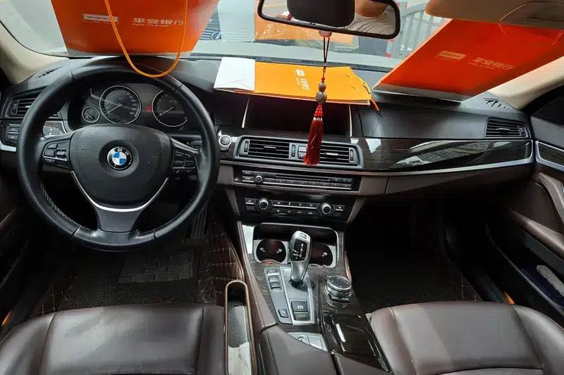 2014 BMW 5 Series 525Li Luxury Design Package — миниатюра 12