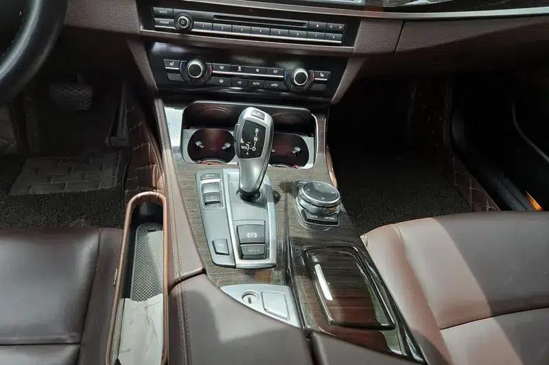 2014 BMW 5 Series 525Li Luxury Design Package — миниатюра 15