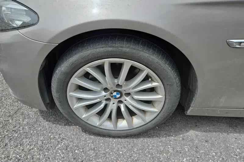 2014 BMW 5 Series 525Li Luxury Design Package — миниатюра 9