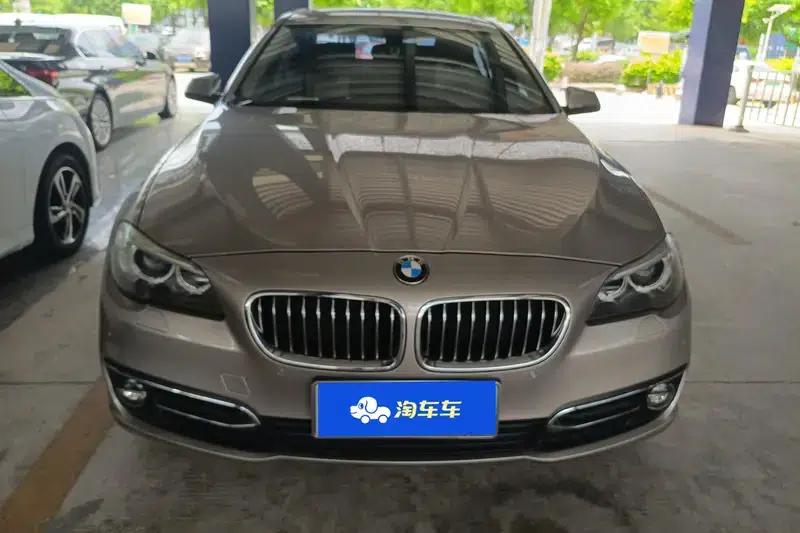 2017 BMW 5 Series 525Li Luxury Design Package — миниатюра 2