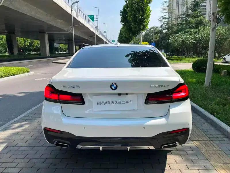 2023 BMW 5 Series Facelift 530Li Leading Edition M Sport Package — миниатюра 3