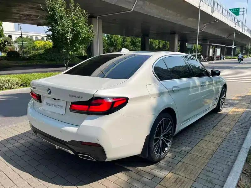 2023 BMW 5 Series Facelift 530Li Leading Edition M Sport Package — миниатюра 4