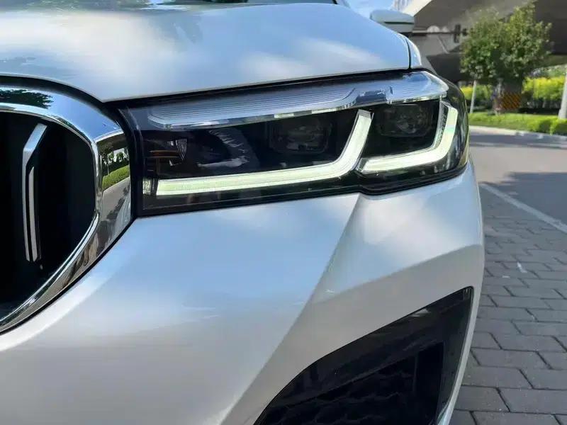 2023 BMW 5 Series Facelift 530Li Leading Edition M Sport Package — миниатюра 6