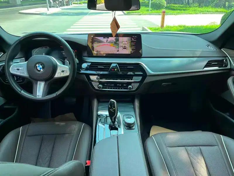 2023 BMW 5 Series Facelift 530Li Leading Edition M Sport Package — миниатюра 7