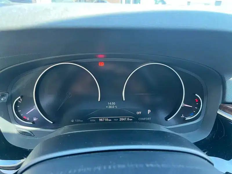 BMW 5 Series 2018 528Li Launch Special Edition — миниатюра 5