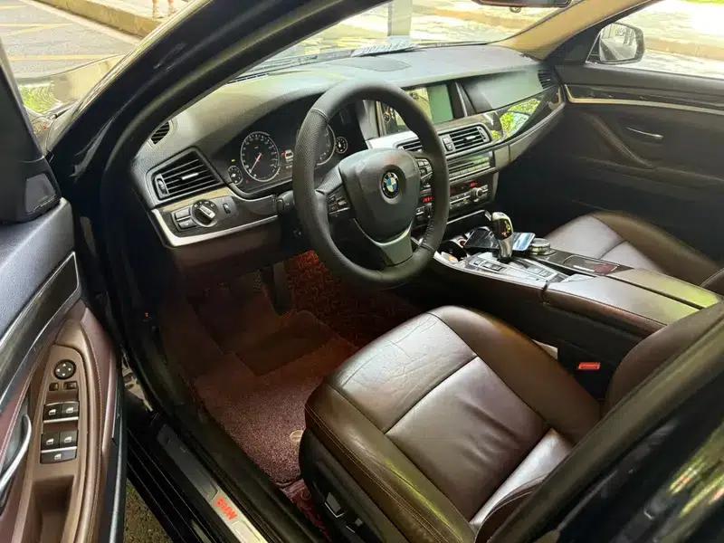 2017 BMW 5 Series 525Li Luxury Design Package — миниатюра 9